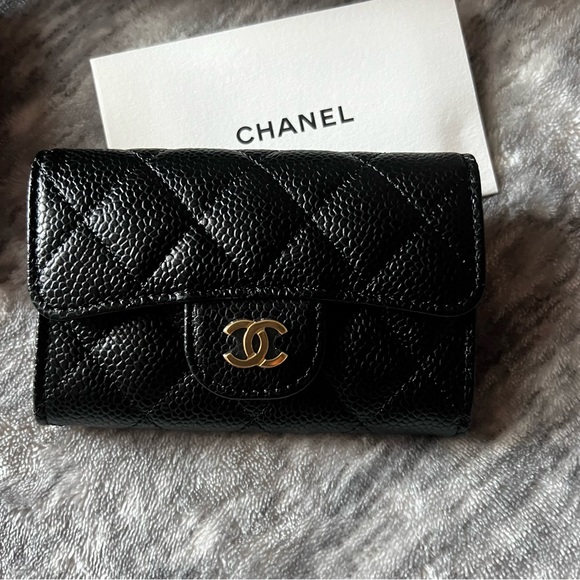 CHANEL CAVIAR LEATHER CC LOGO CREDIT CARD HOLDER WALLET - Picture 8 of 13